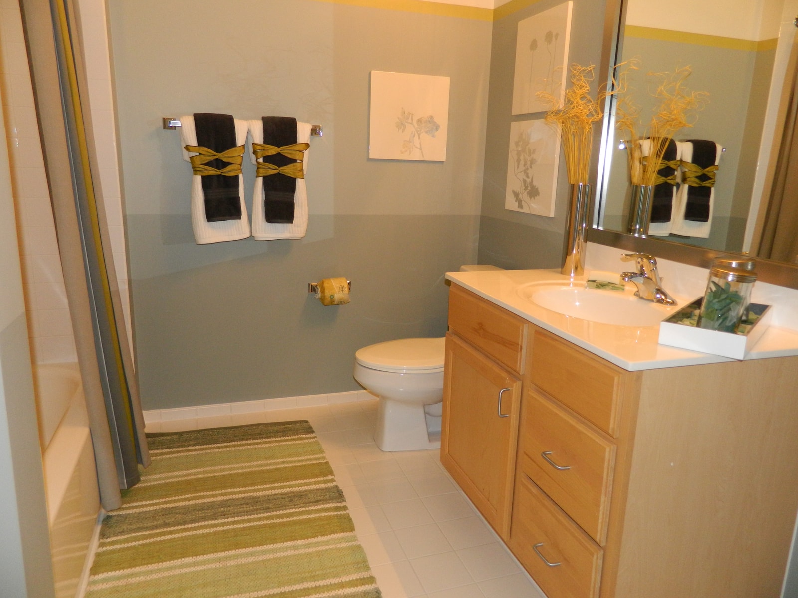 Atwater Apartments photo 10