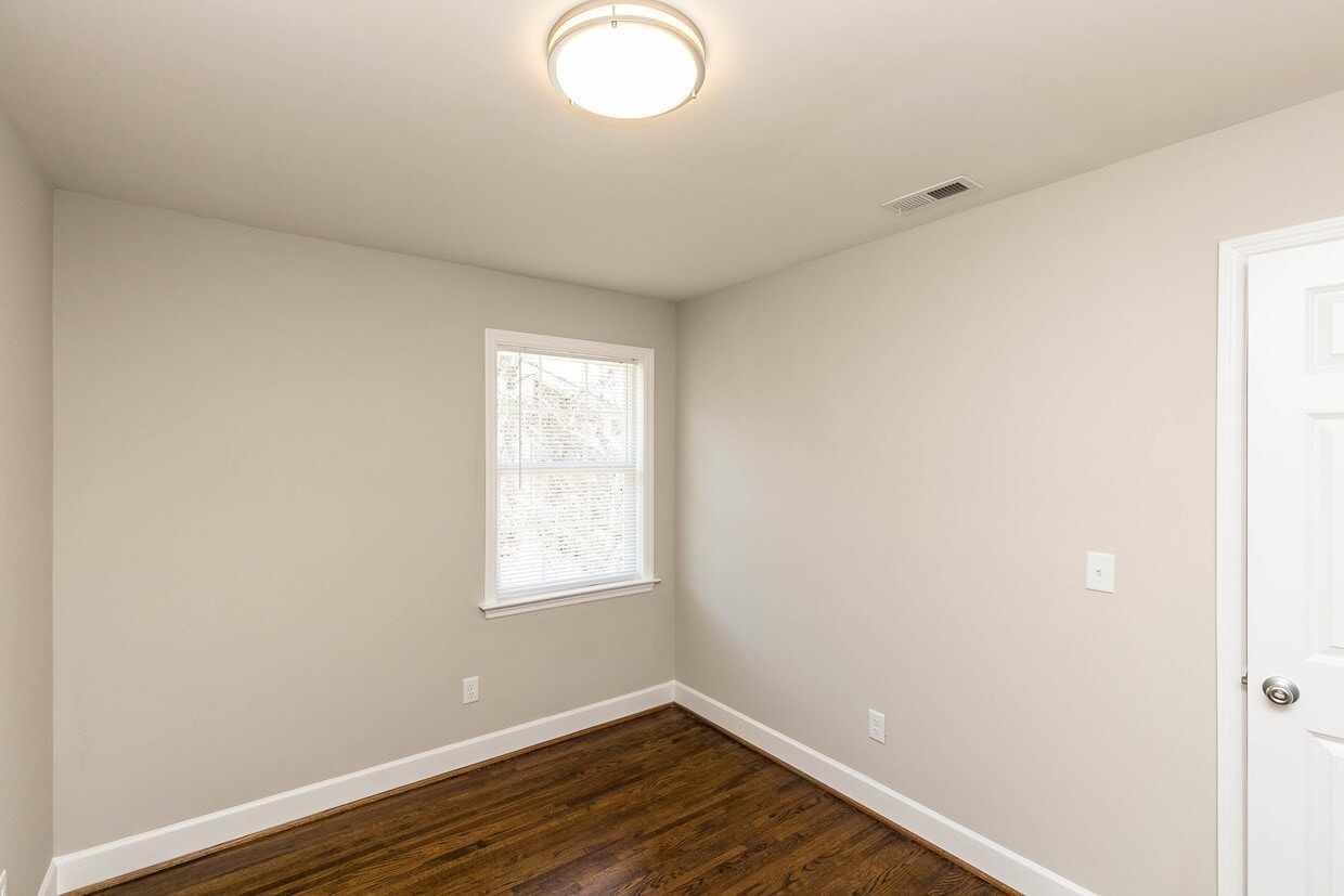 The Flats of Donelson photo 18
