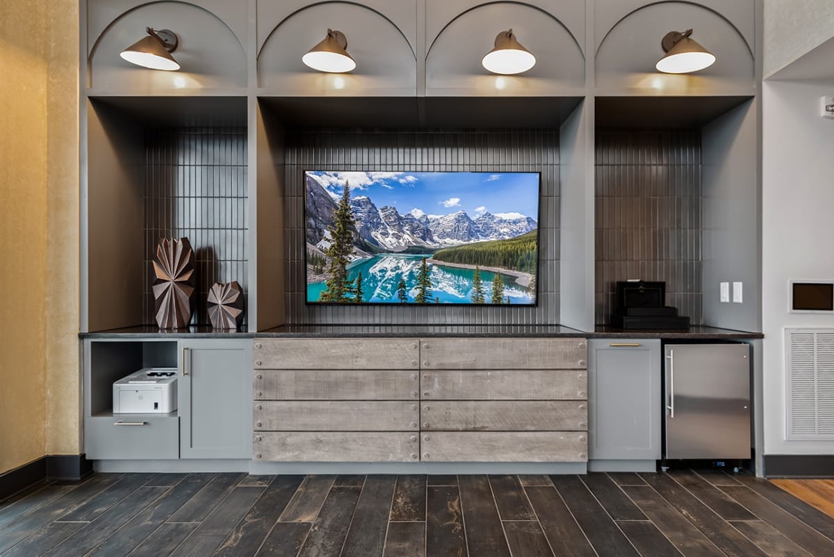 5800 Centennial Blvd, Nashville, TN 37209 — kitchen view