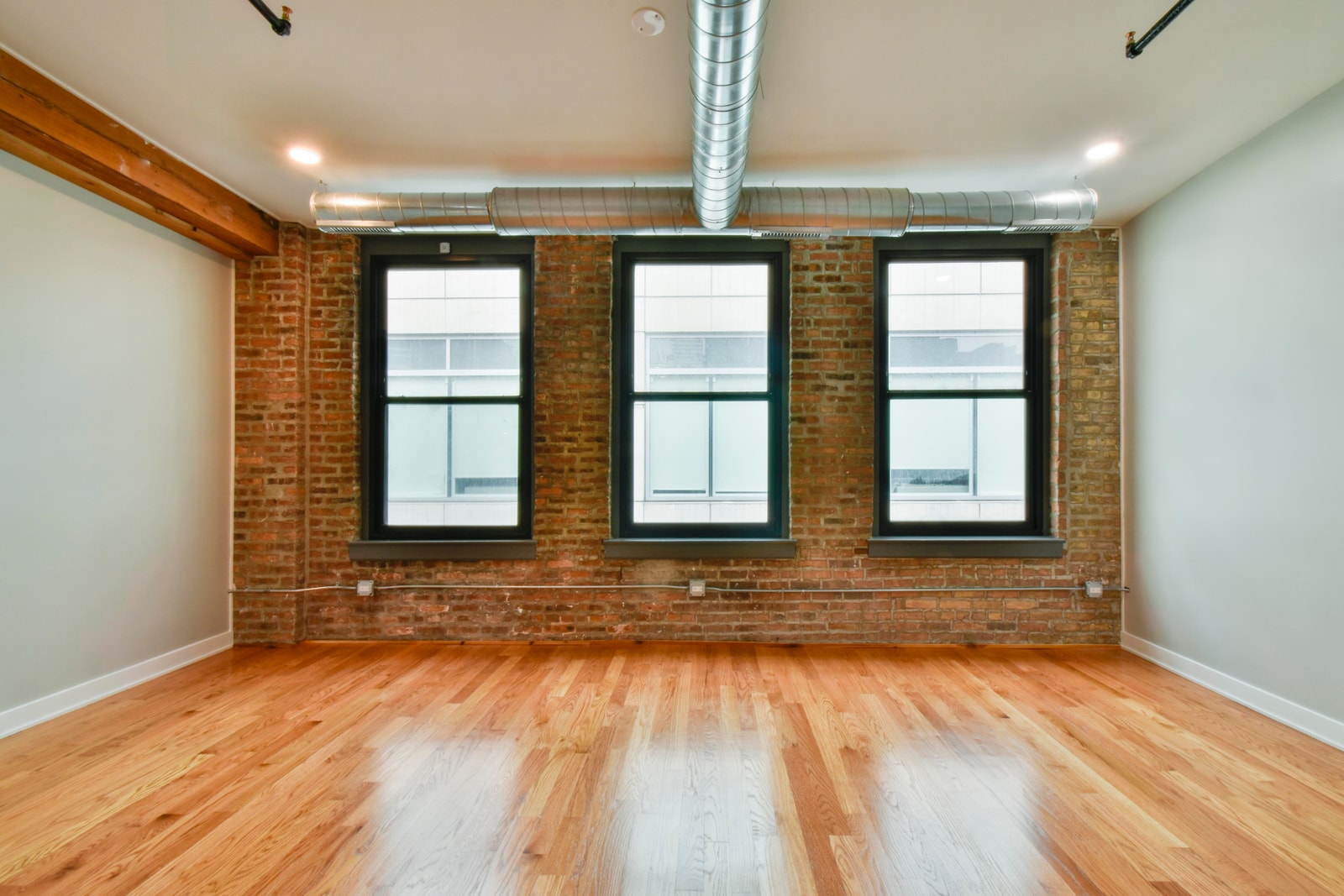 Hubbard Place photo 25