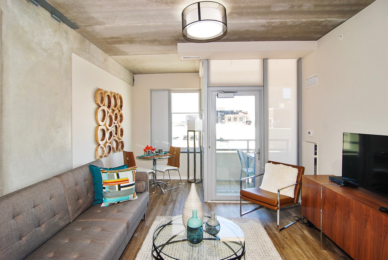 Oak Park Place photo 5