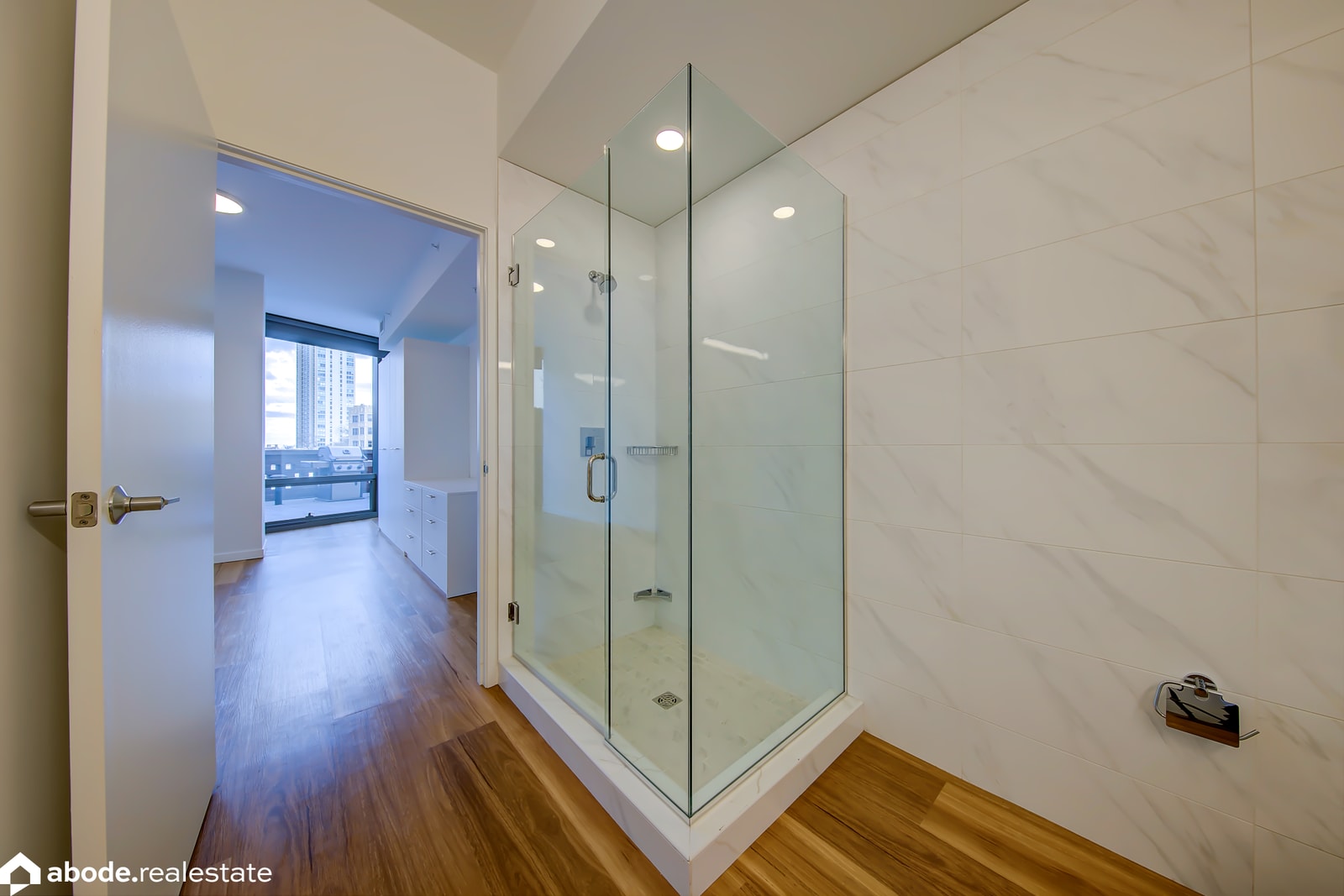 Optima Lakeview photo 42