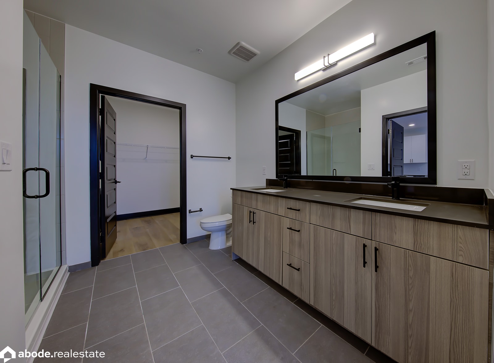 Abberly Riverwalk Apartment Homes photo 72