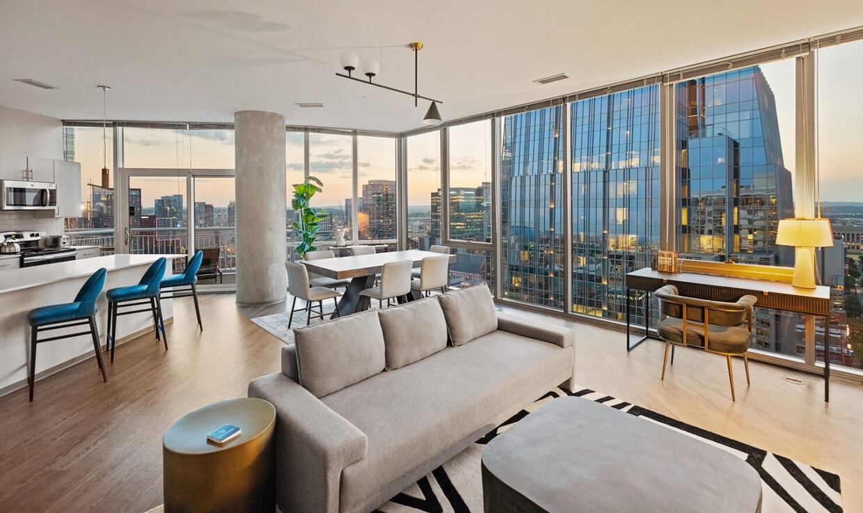 205 Demonbreun St, Nashville, TN 37201 — kitchen view