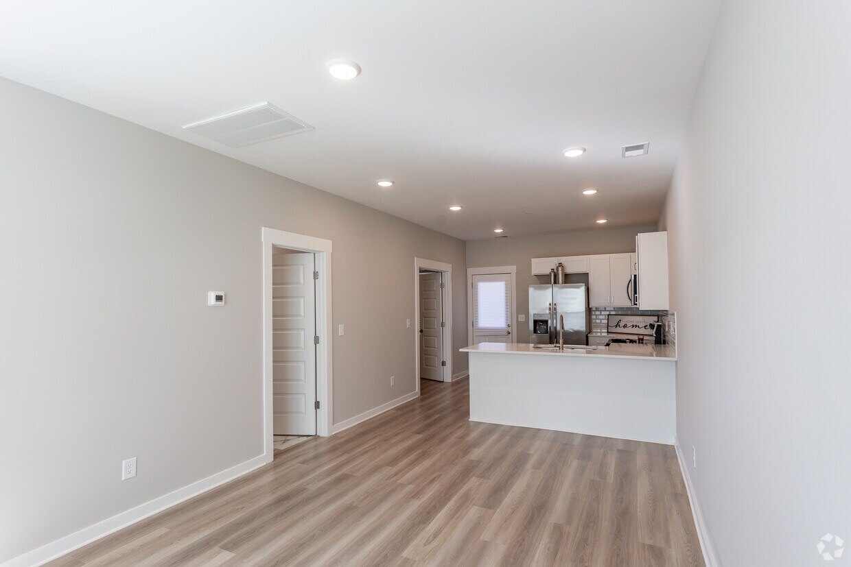 Stadium Townhomes photo 13
