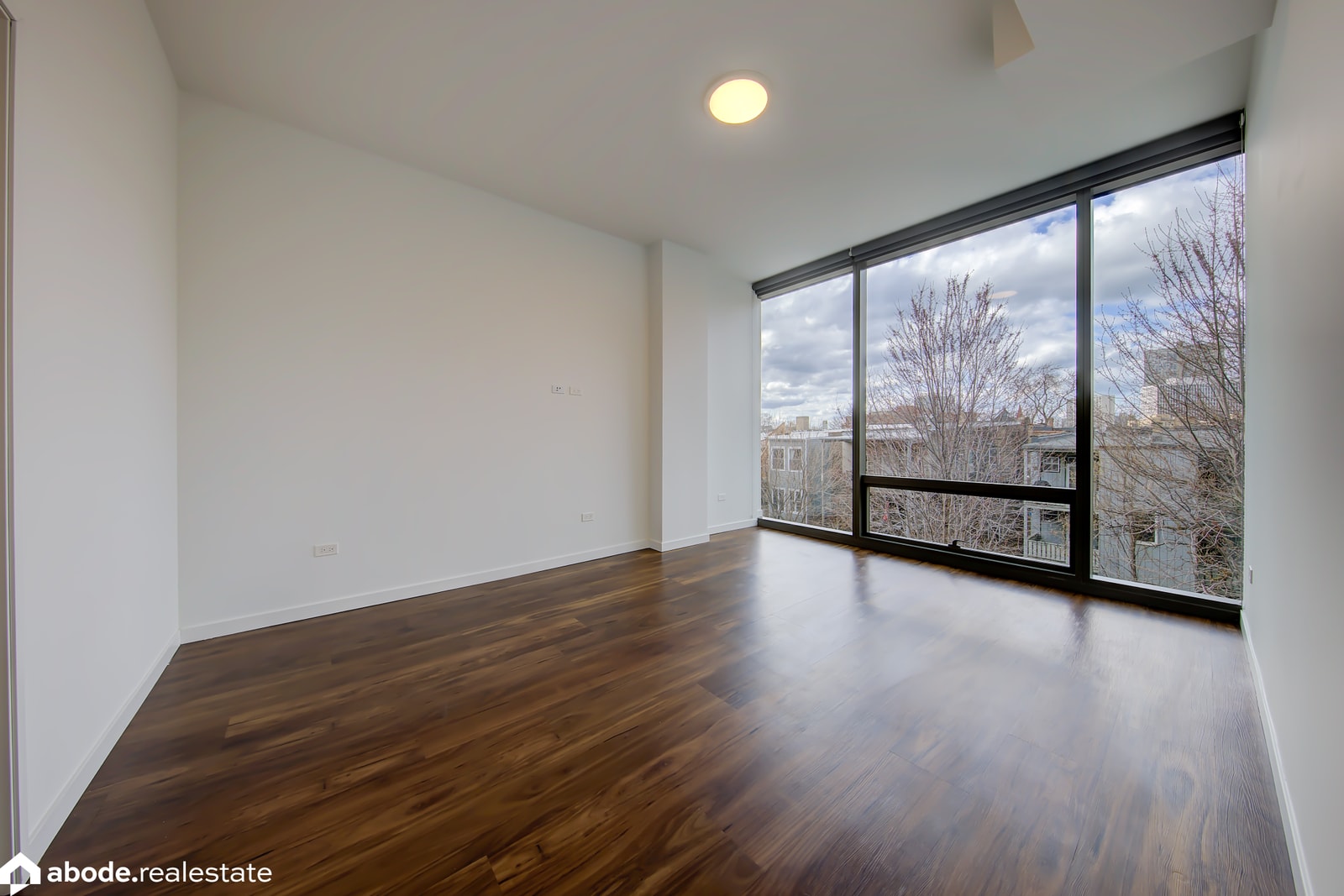 Optima Lakeview photo 86