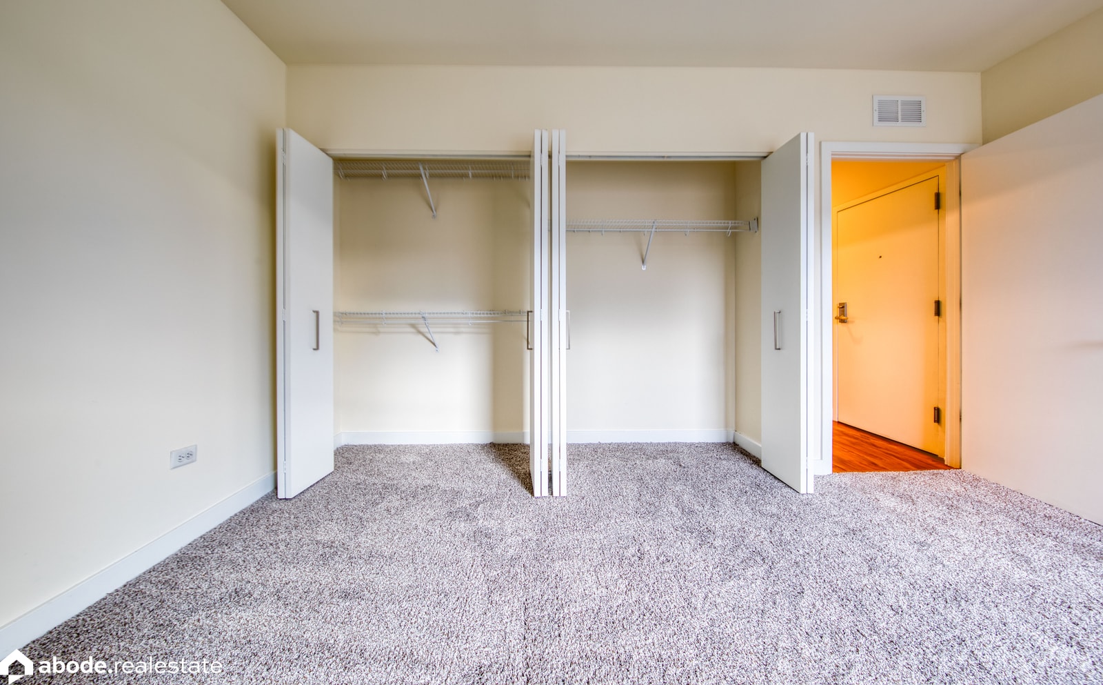 Ravenswood Terrace photo 15