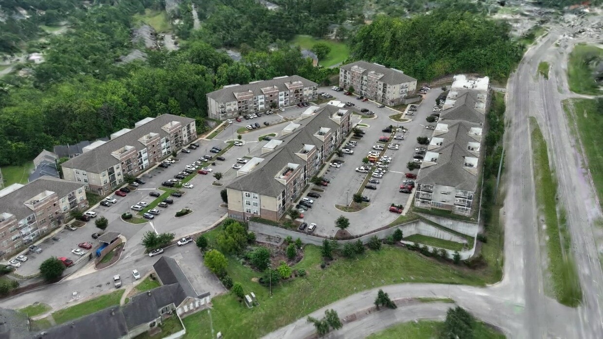 Hermitage Flats photo 2