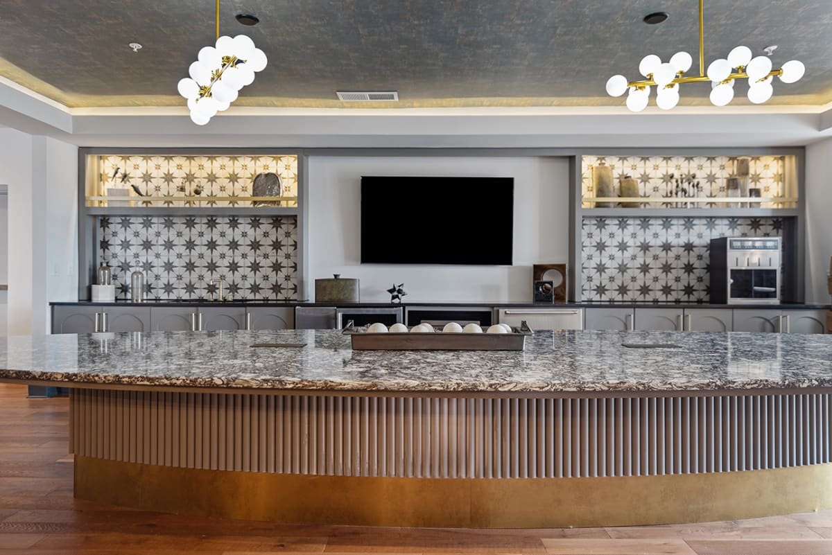 5800 Centennial Blvd, Nashville, TN 37209 — kitchen view