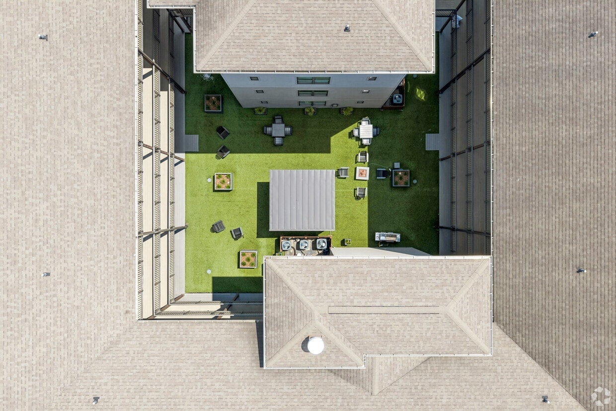 Midtown Place photo 49