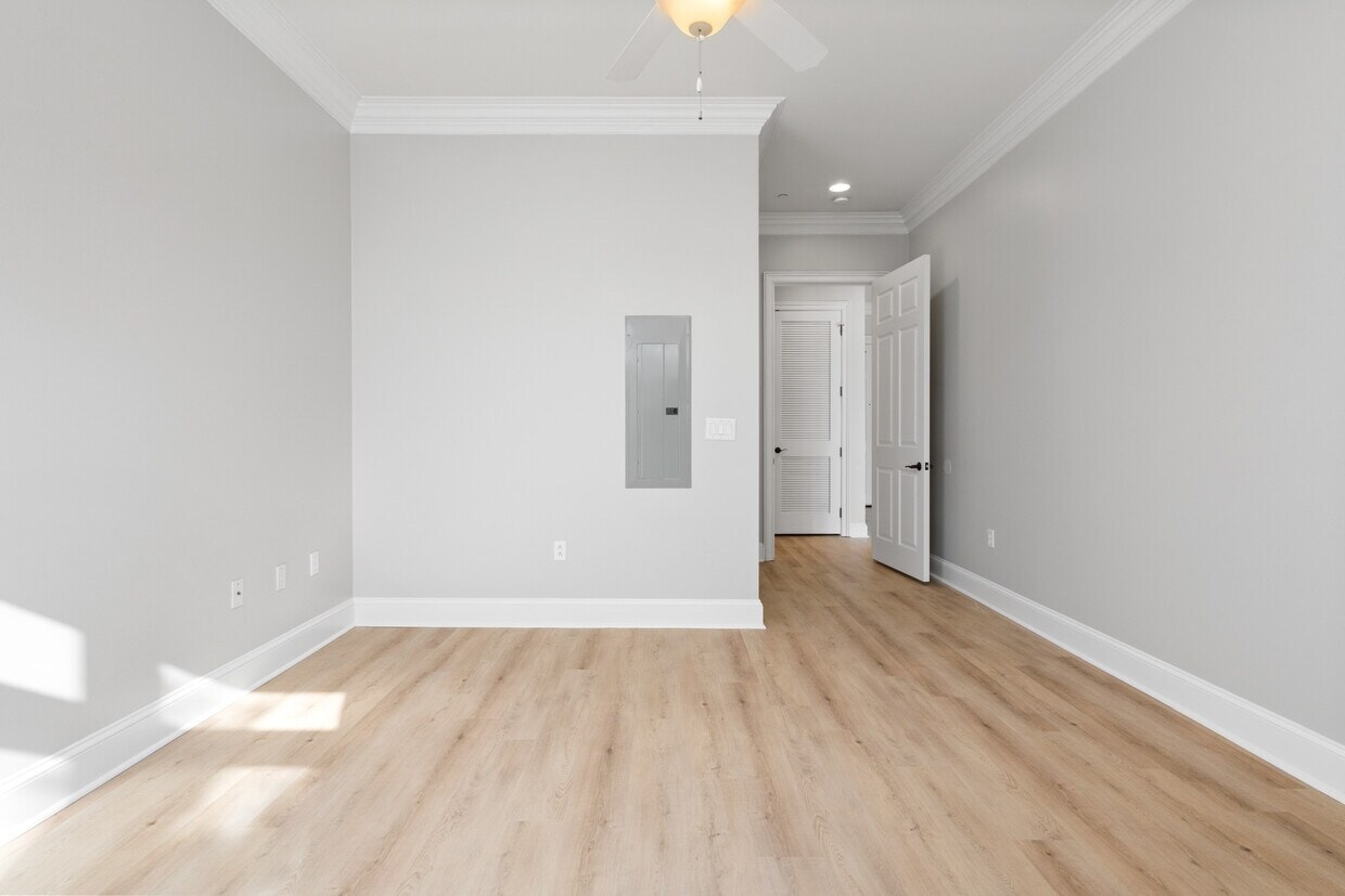 The Gateway Village photo 24