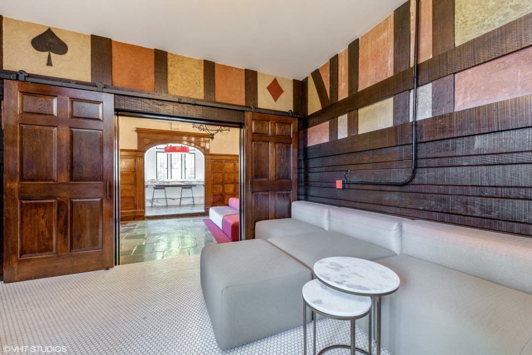 1033 W Loyola photo 37