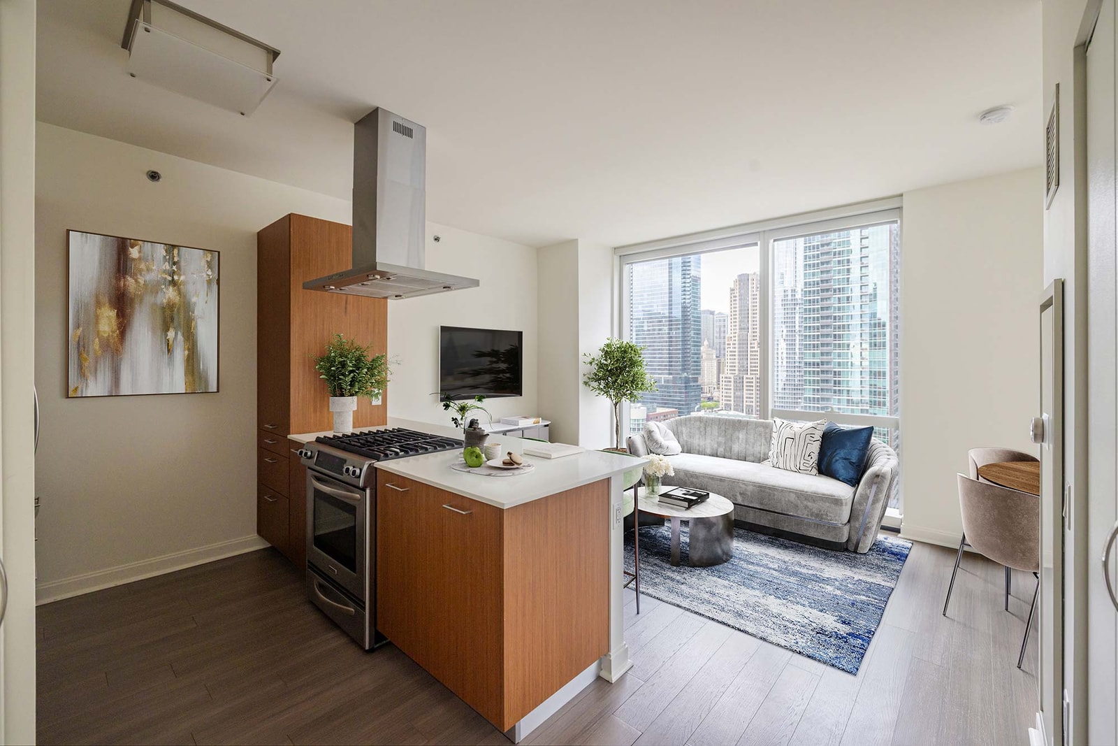 500 Lake Shore Drive photo 3
