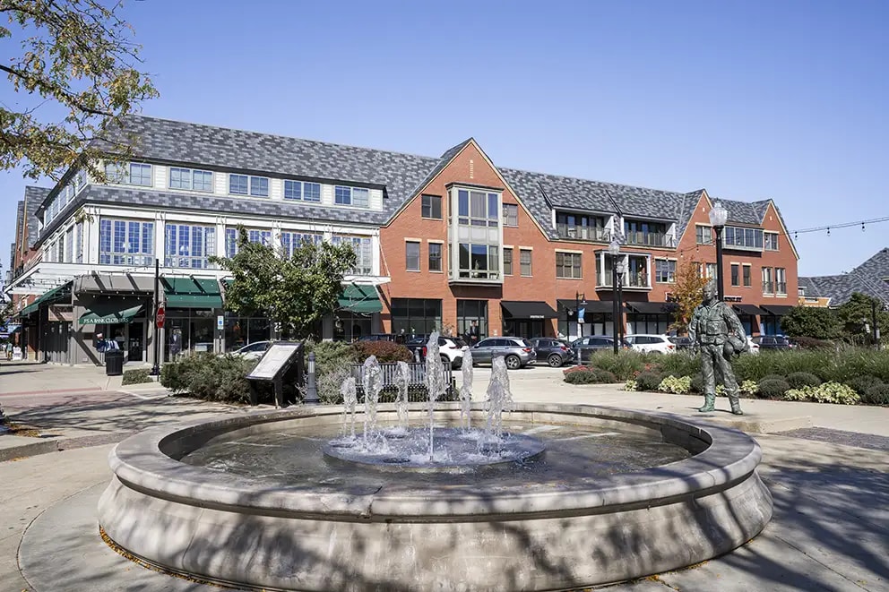 Aloft at The Glen Town Center photo 11