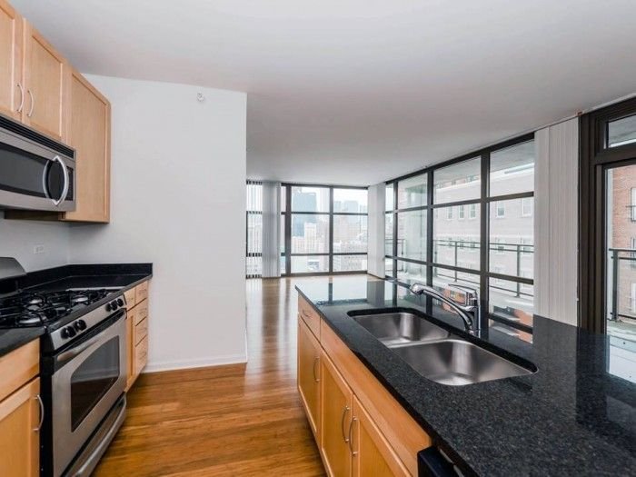 Astoria Tower photo 23