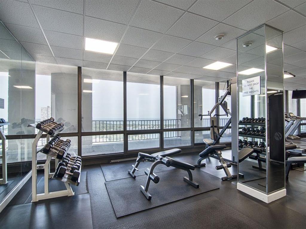 3450 N. Lake Shore Drive photo 23