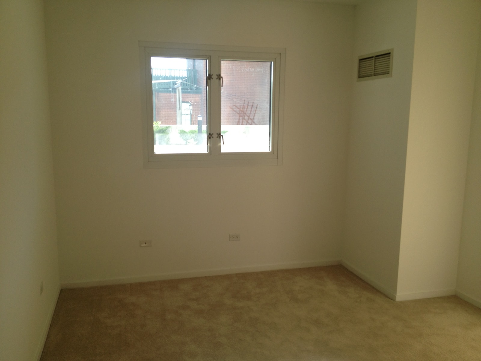 24 S Morgan Apartments photo 17