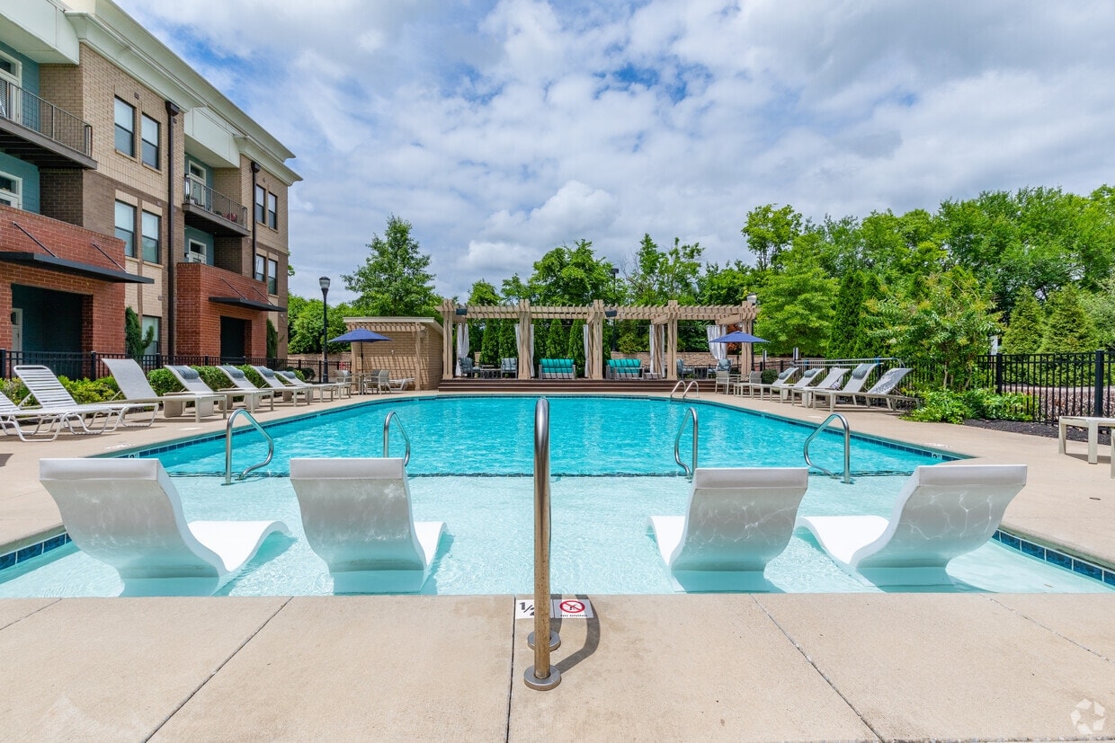 The Luxe at Indian Lake Village photo 25