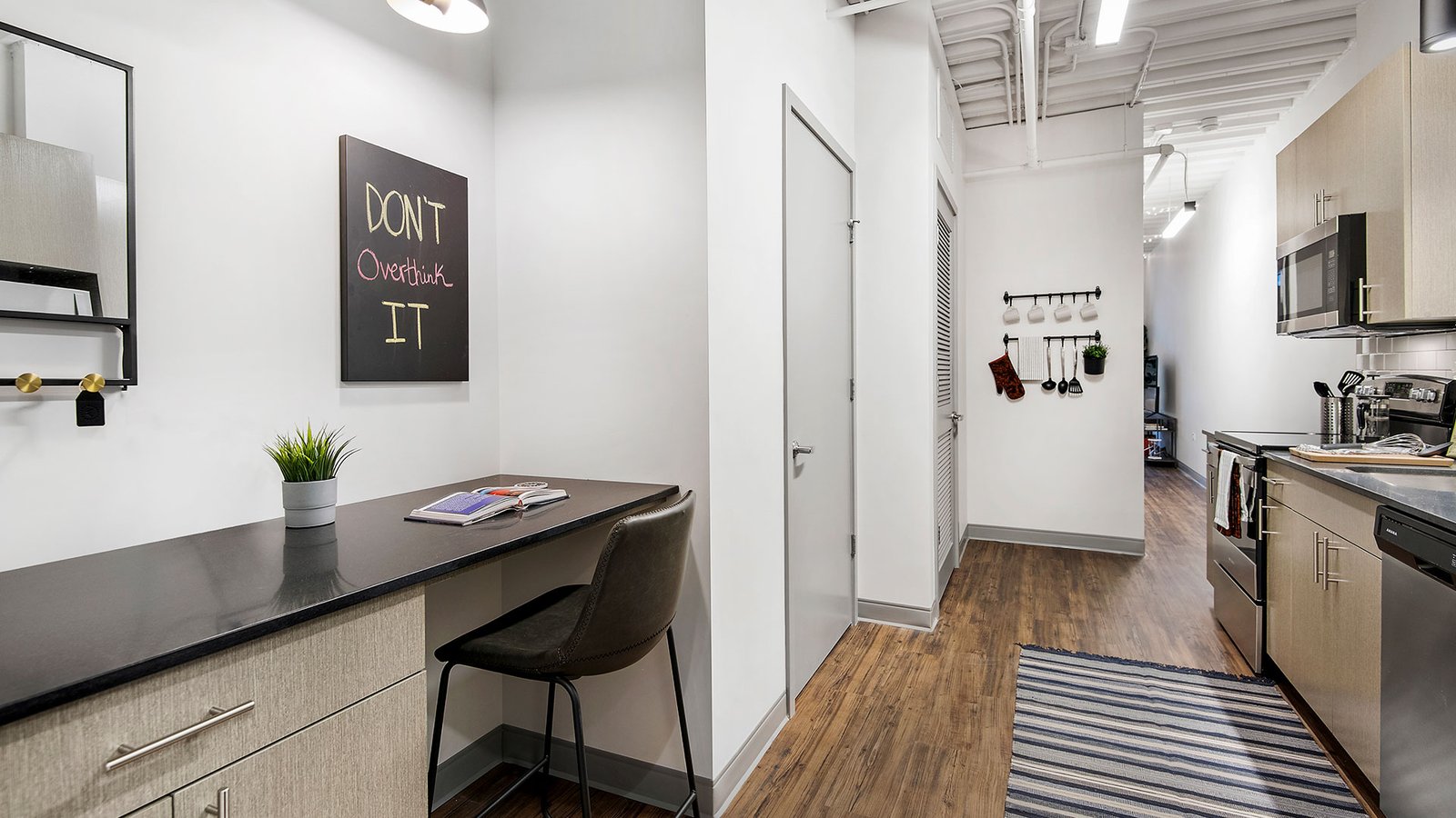 Wrigleyville Lofts photo 3