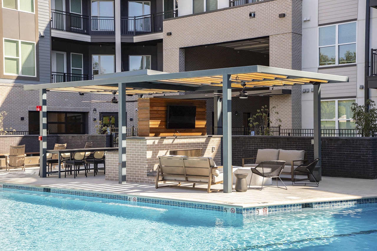 The Hickory at Indian Lake Village Apartments photo 8