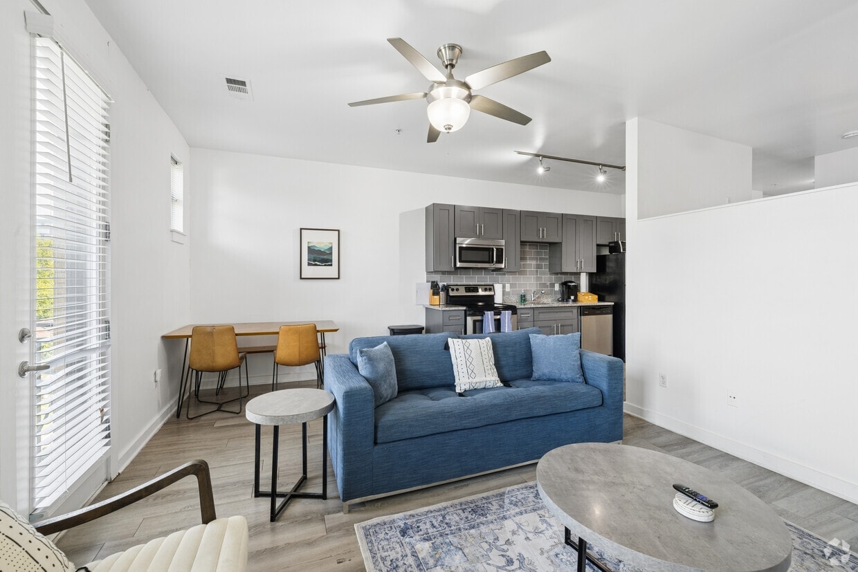 Midtown Place photo 40