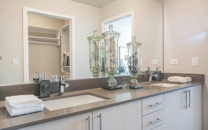 The Elle Apartments photo 5