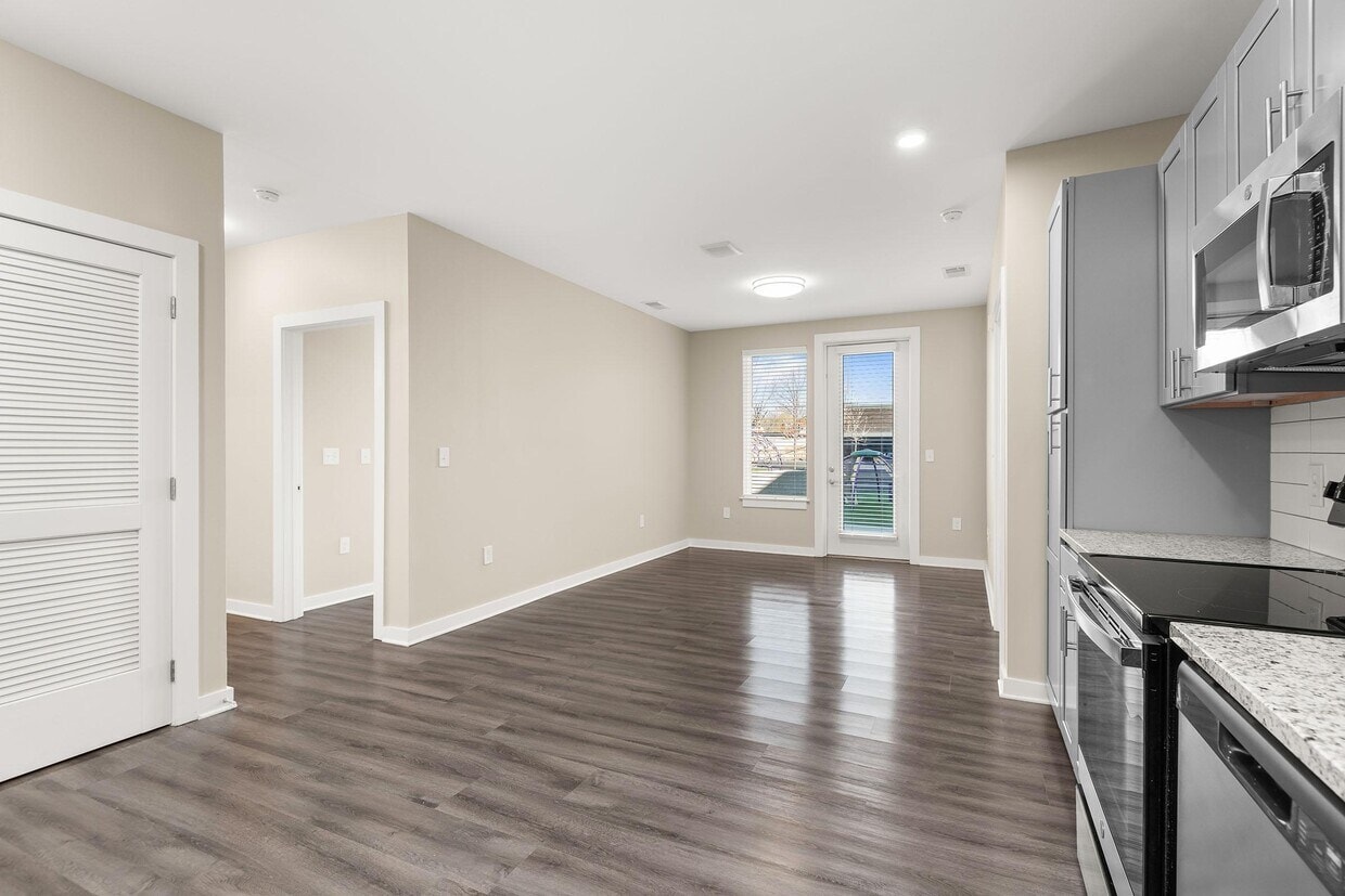 Cherry Oaks photo 36