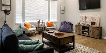 Wyndchase Bellevue Apartments photo 4