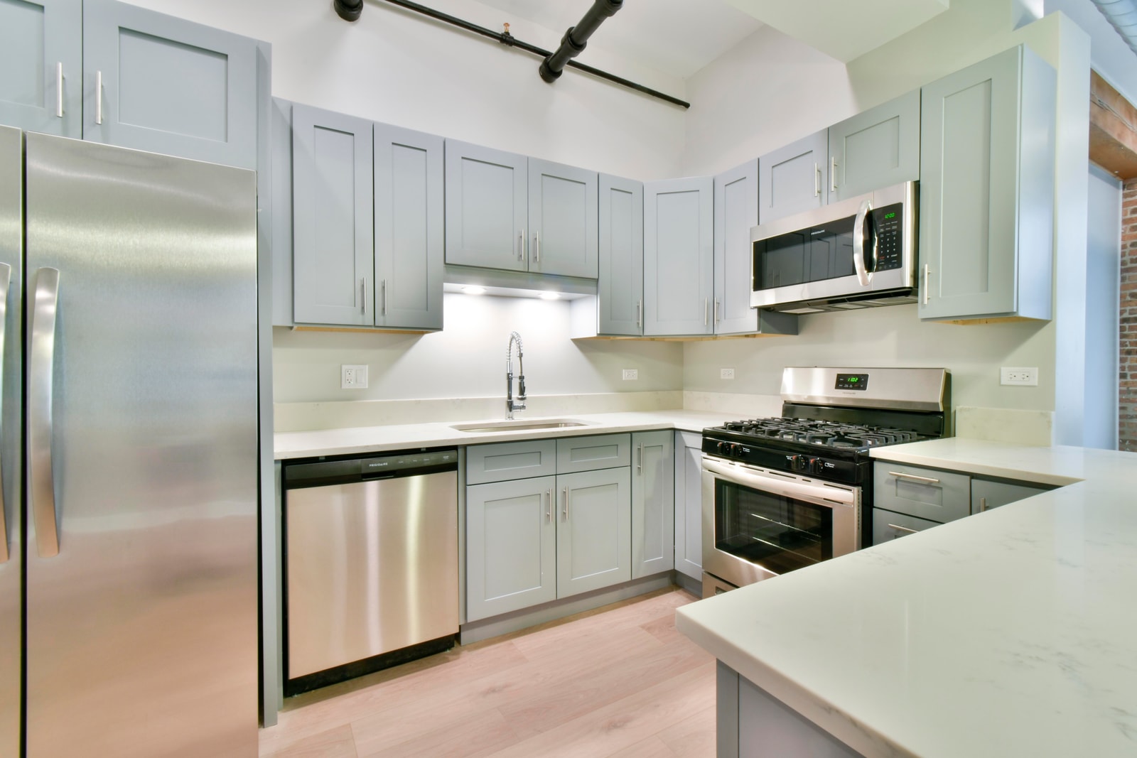 Hubbard Place photo 48