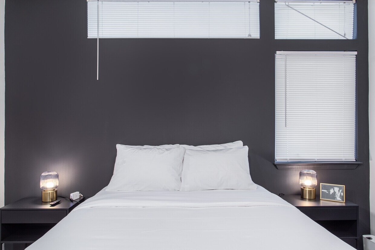 West Town Lofts photo 16