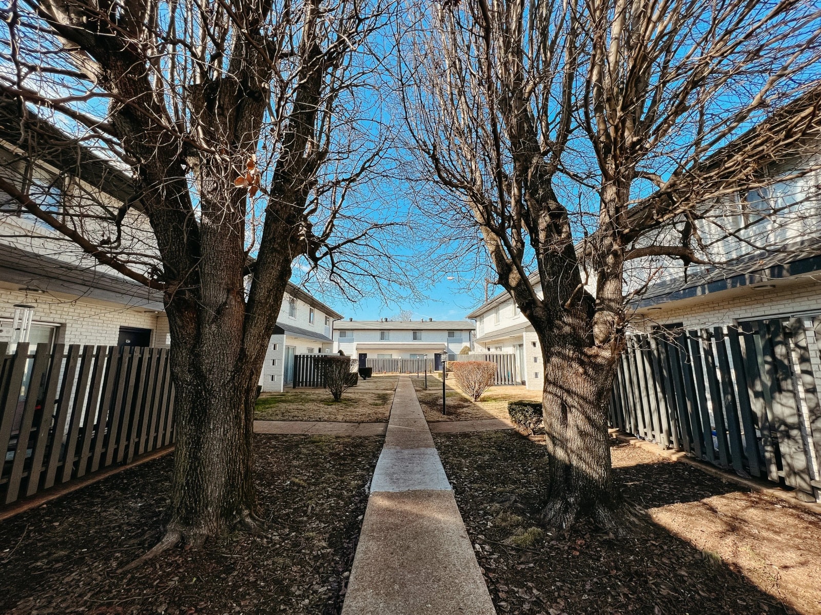 120 Oak Valley Dr, Nashville, TN 37207 — exterior view
