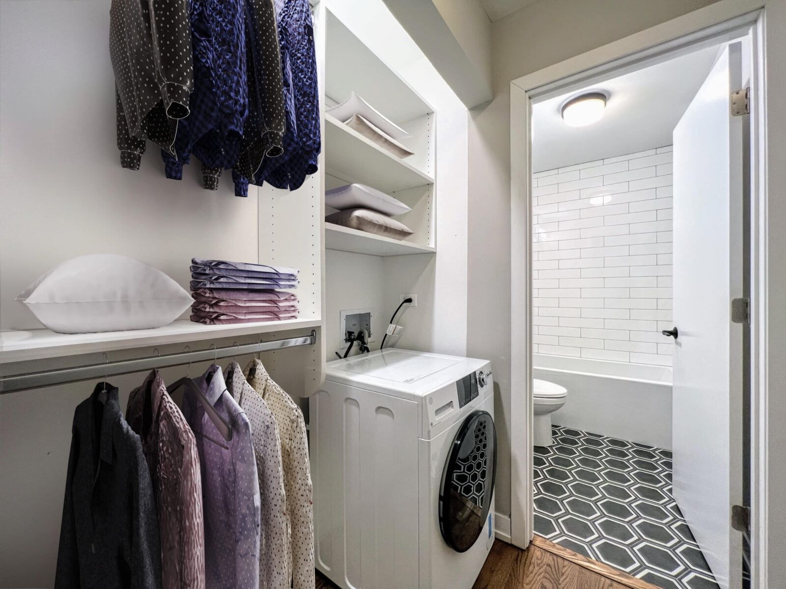 528 Oakdale photo 14