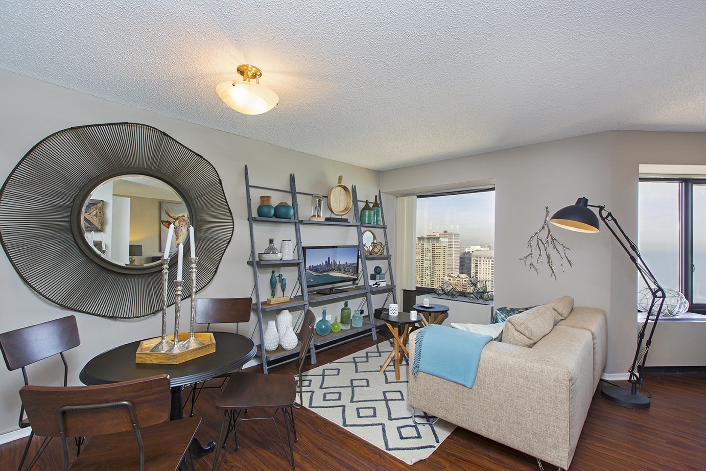 Axis Apartments and Lofts photo 12