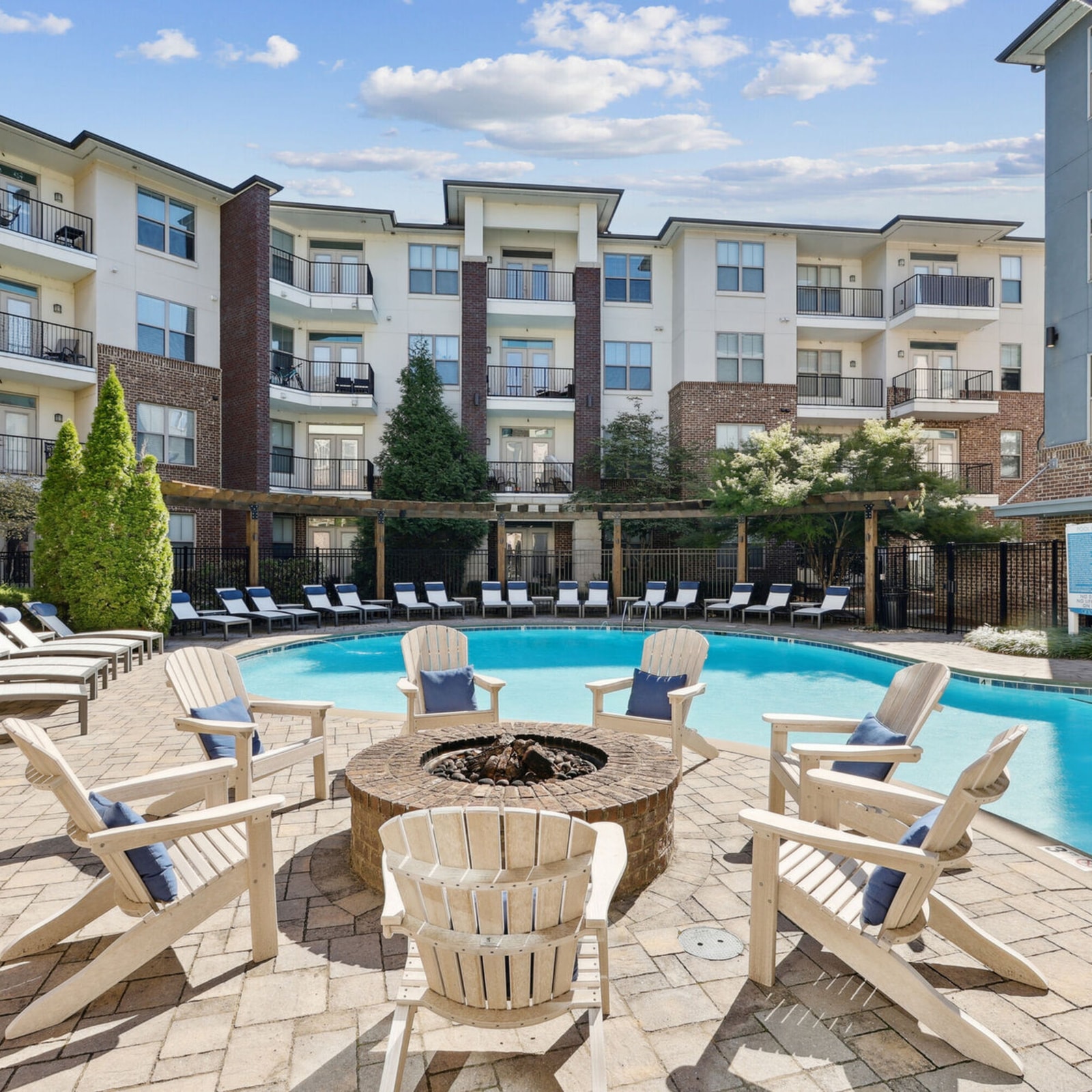 45 Vantage Way, Nashville, TN 37228 — kitchen view