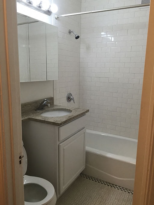 14 West Elm Apartments photo 10