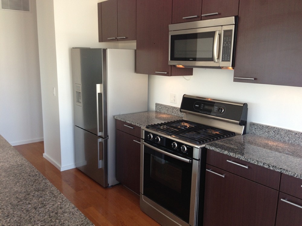 24 S Morgan Apartments photo 101