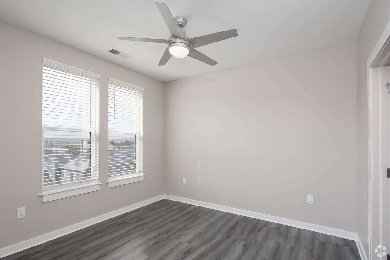 Cherry Oaks photo 16