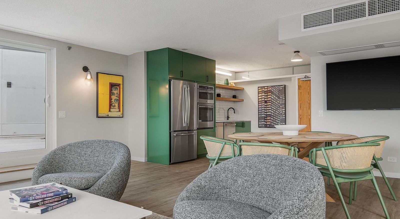 River City Apartments photo 14