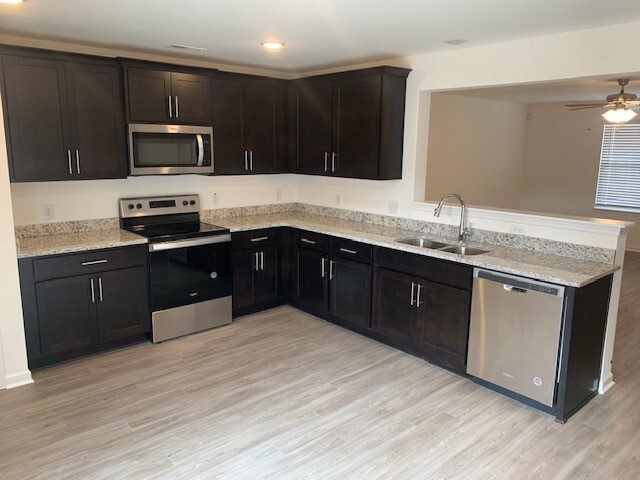 1200 Cottage View Ln, Antioch, TN 37013 — exterior view