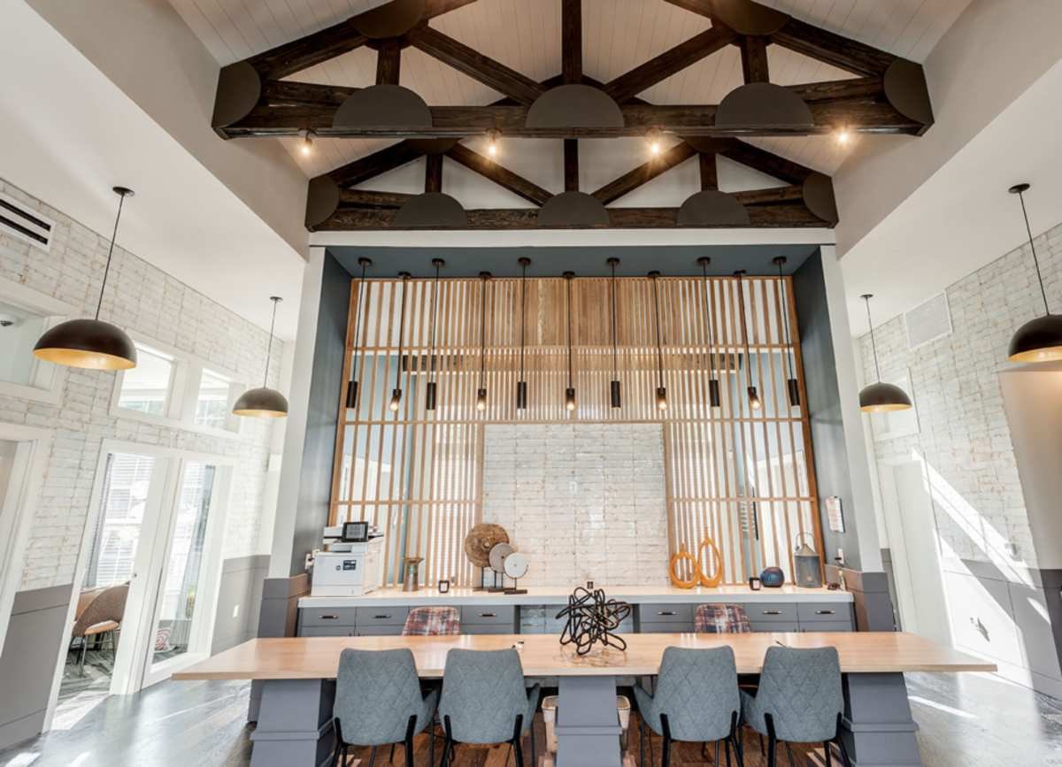 135 Donelson Pike, Nashville, TN 37214 — kitchen view