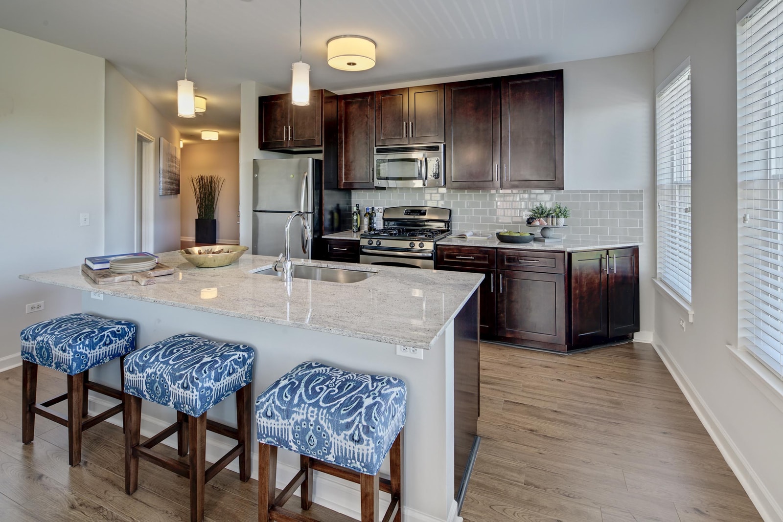Amli Evanston photo 17