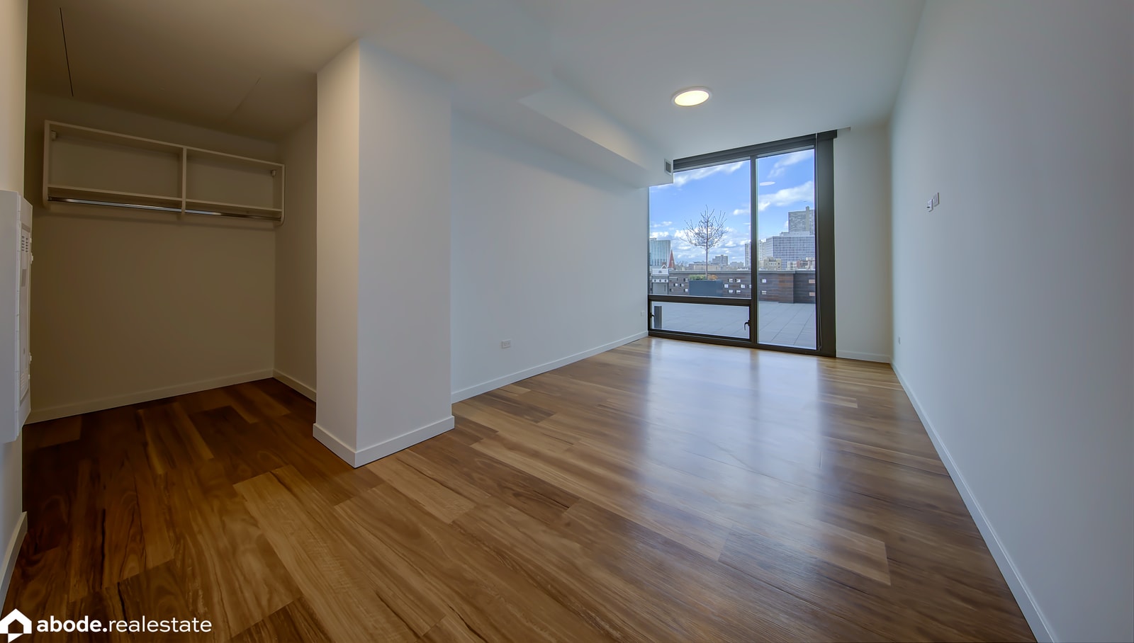 Optima Lakeview photo 28