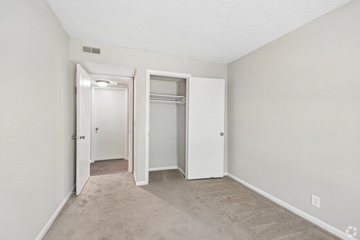 Kingwood photo 37