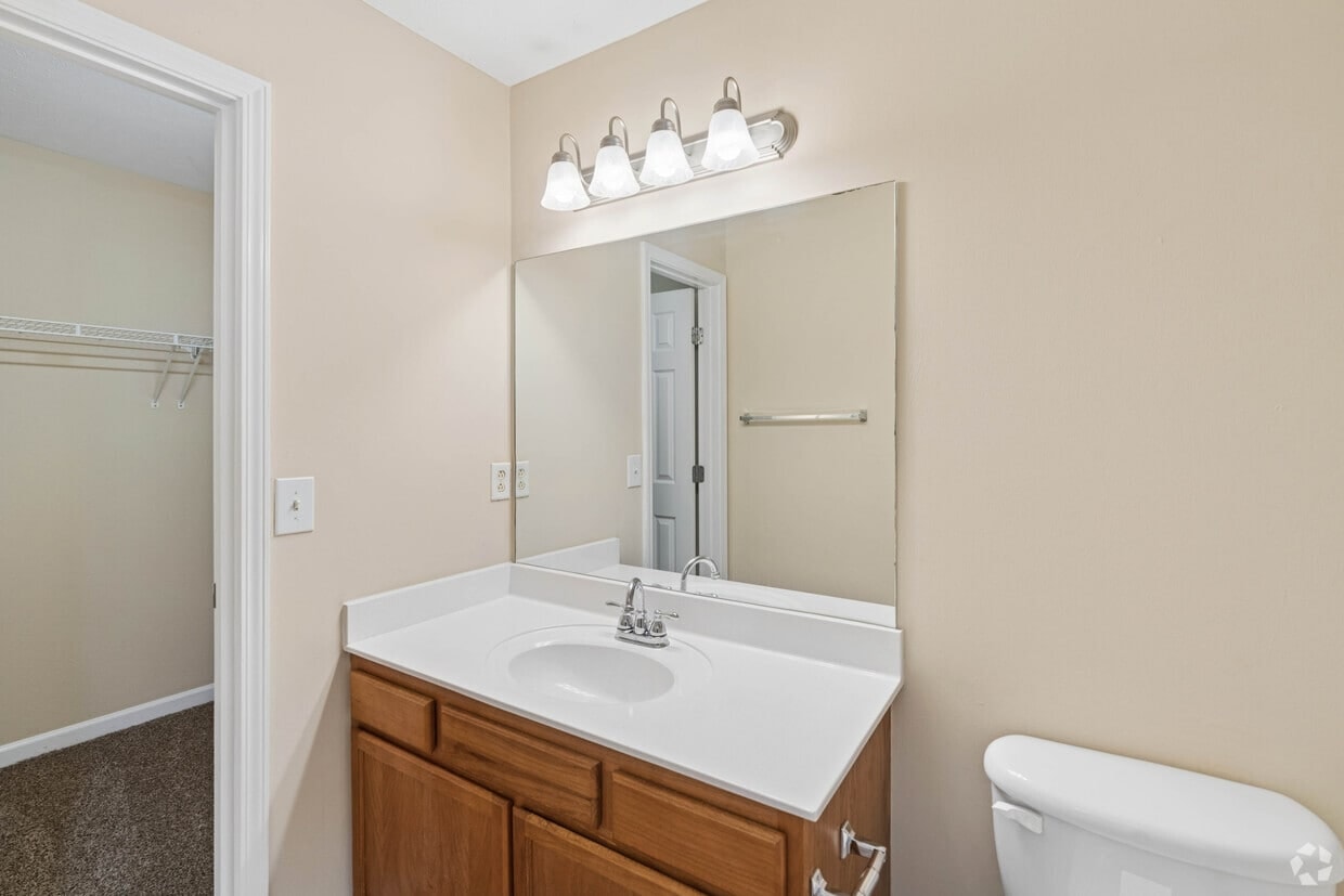 The Summit Townhomes photo 49