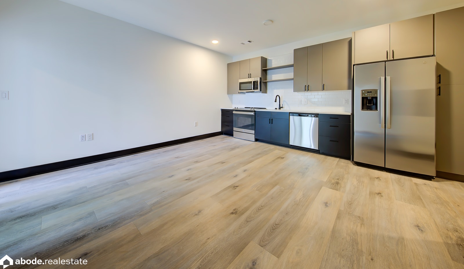 Abberly Riverwalk Apartment Homes photo 88