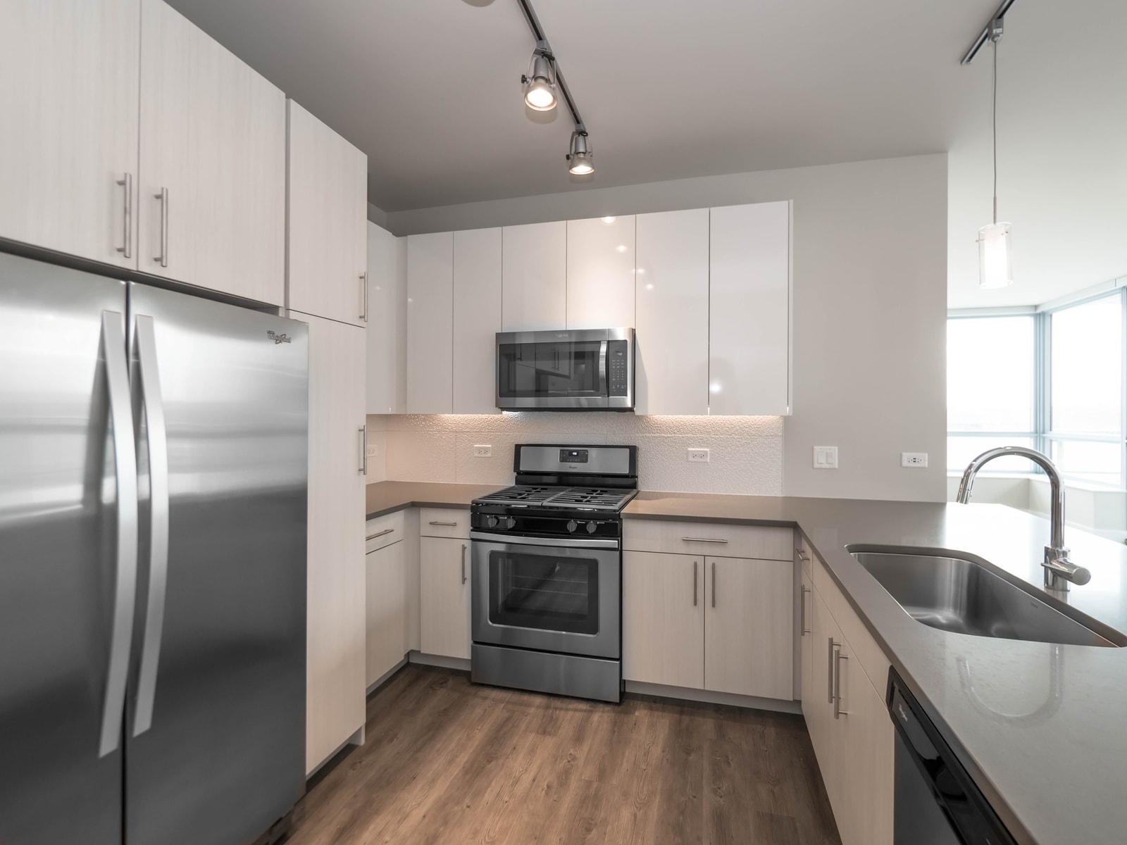 The Elle Apartments photo 24