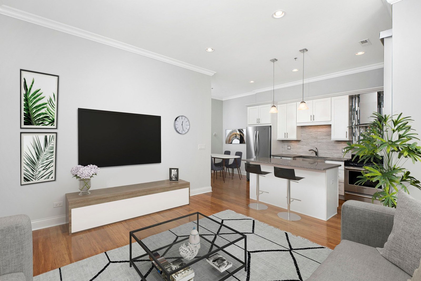 1245 W Jackson Blvd, Chicago, IL 60607 — exterior view
