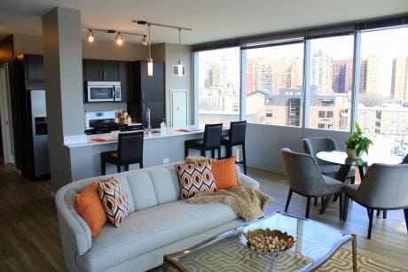 Halsted Flats photo 10
