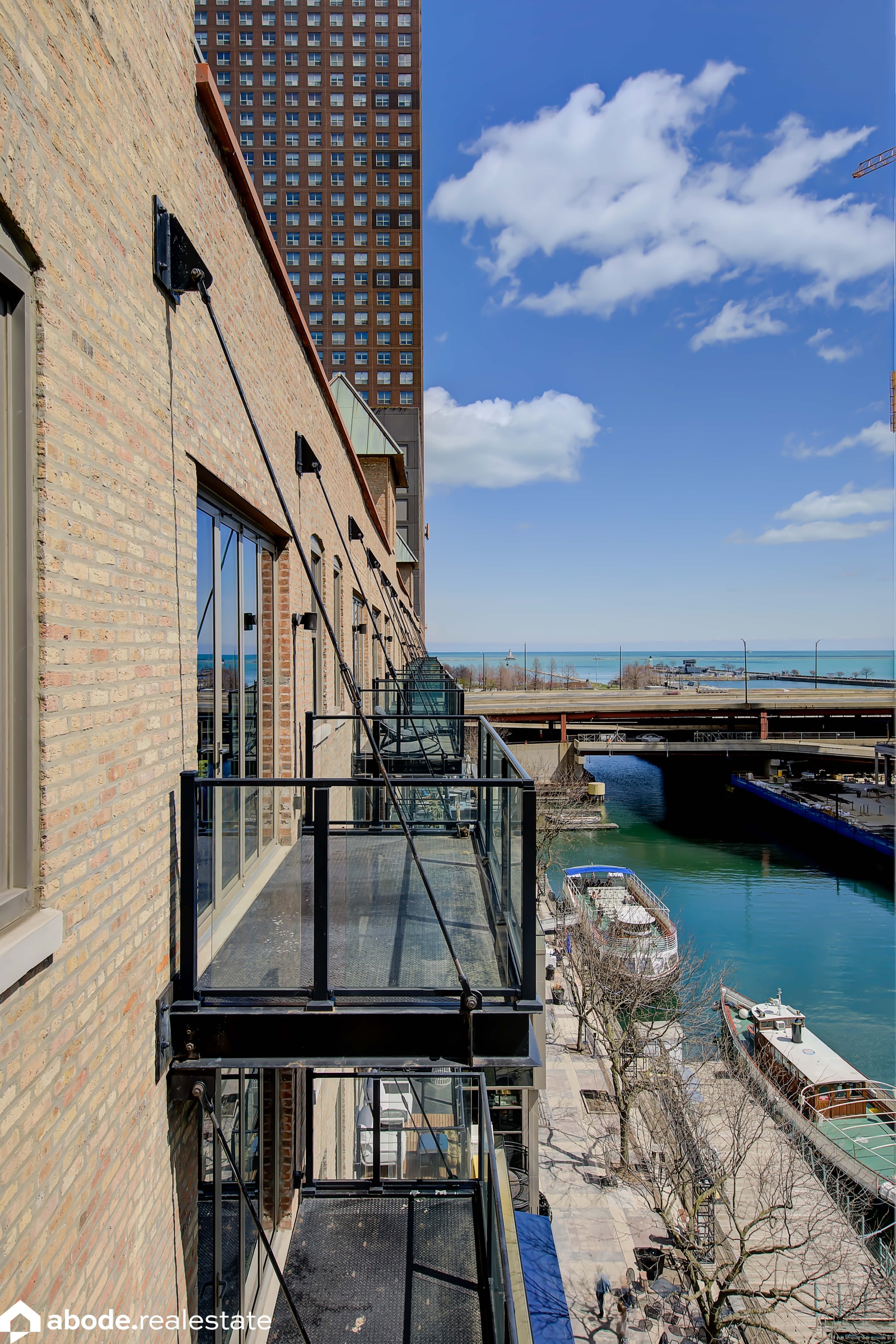 Lofts at River East photo 18