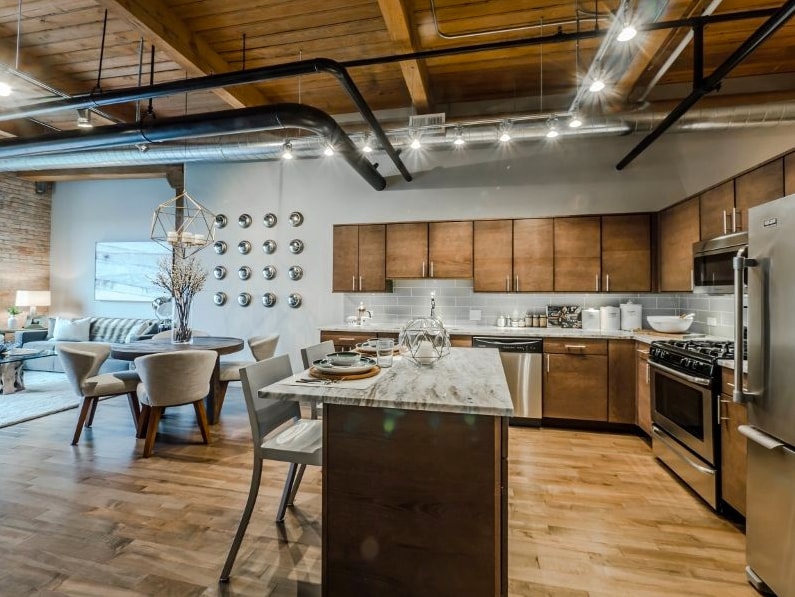 Lofts at River East photo 139